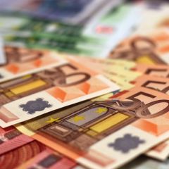 Через нотариуса — надежнее и проще: на Первом канале рассказали о том, как правильно оформлять заем