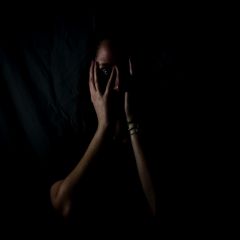 Доказать факт буллинга и защитить права жертвы травли поможет нотариус