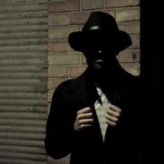 Околоюристы: фейковые нотариальные сайты и реальные схемы мошенников